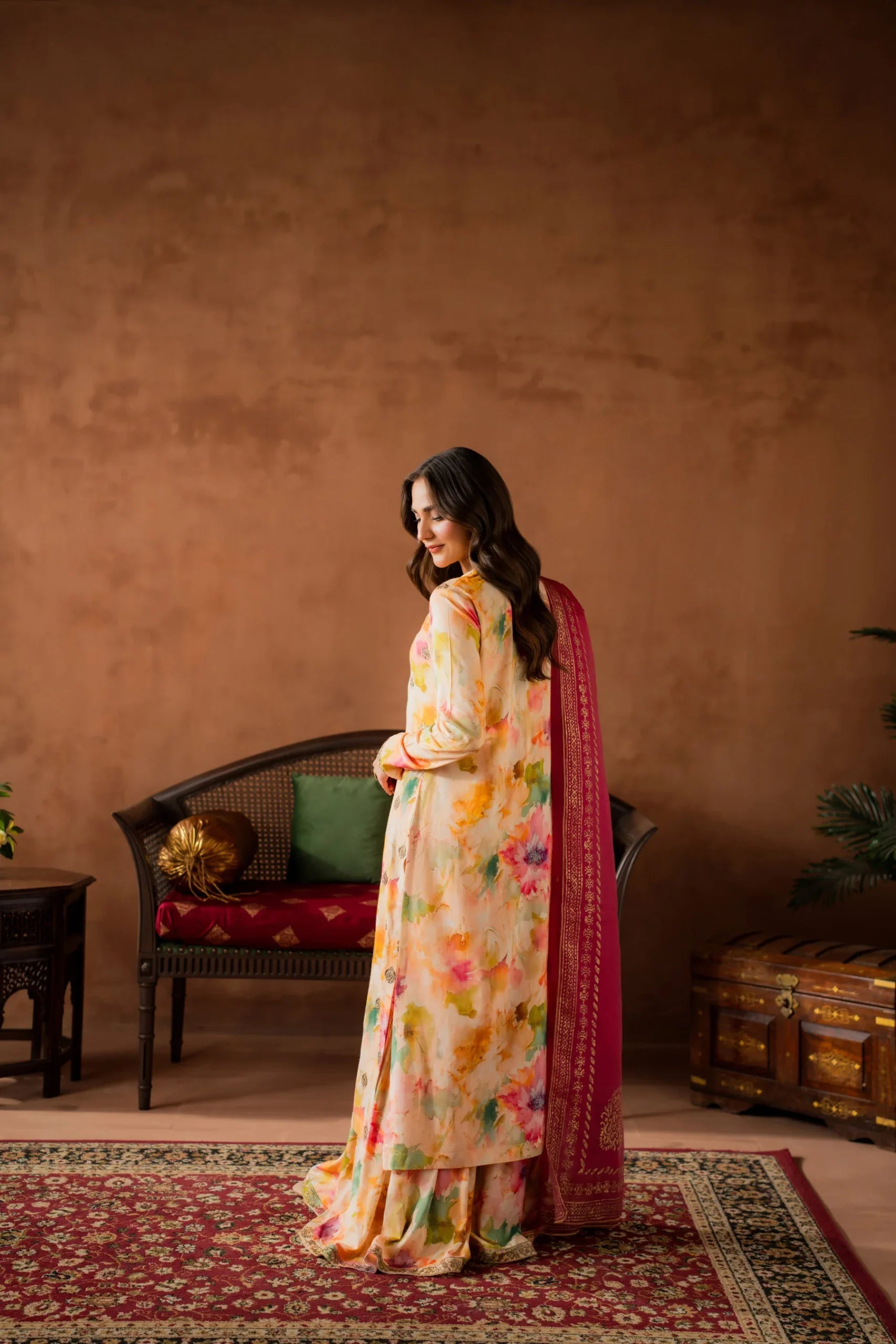 Kastoor 3Pc Embroidered Lawn Suit EF-262 gulbuy.com