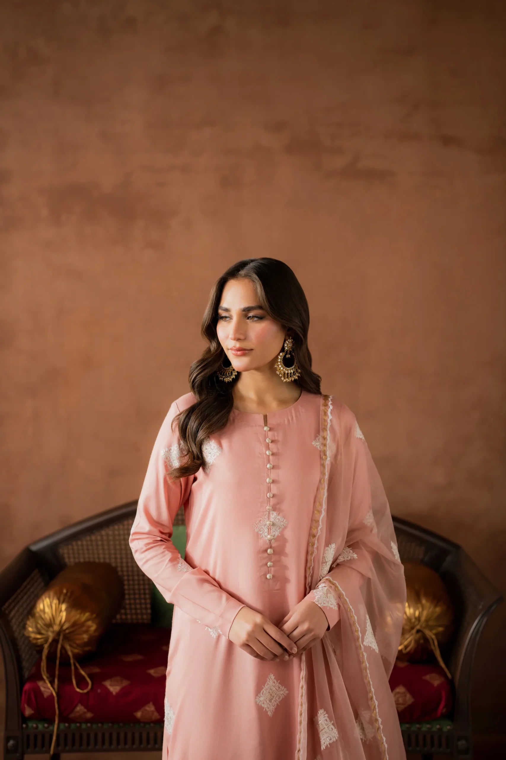 Kastoor 3Pc Embroidered Lawn Suit EF-253 gulbuy.com
