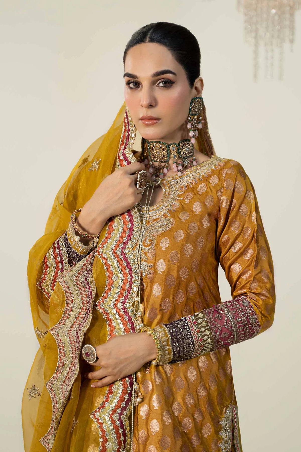 Maria B 3Pc Embroidered Jacquard Suit SF-W24-08 gulbuy.com