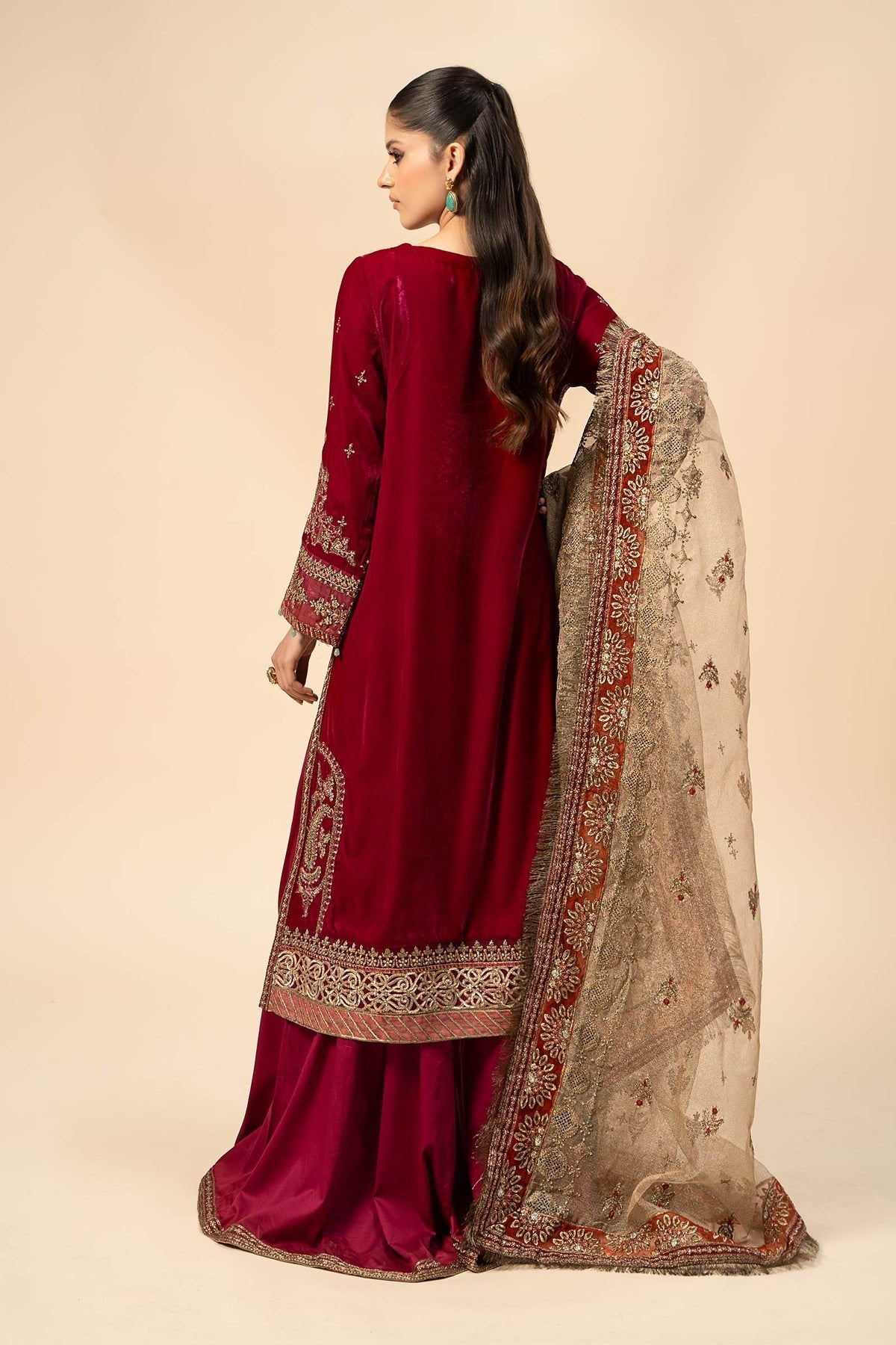 MARIA B 3Pc Embroidered Velvet Suit | SF-W24-29 gulbuy.com