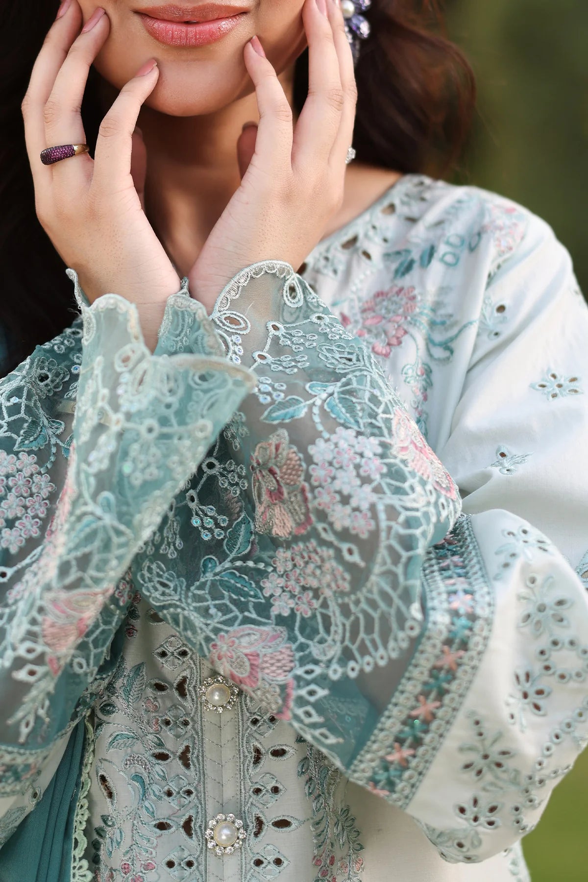 Imrozia 3Pc Embroidered Lawn Suit SL 88 HIBA gulbuy.com