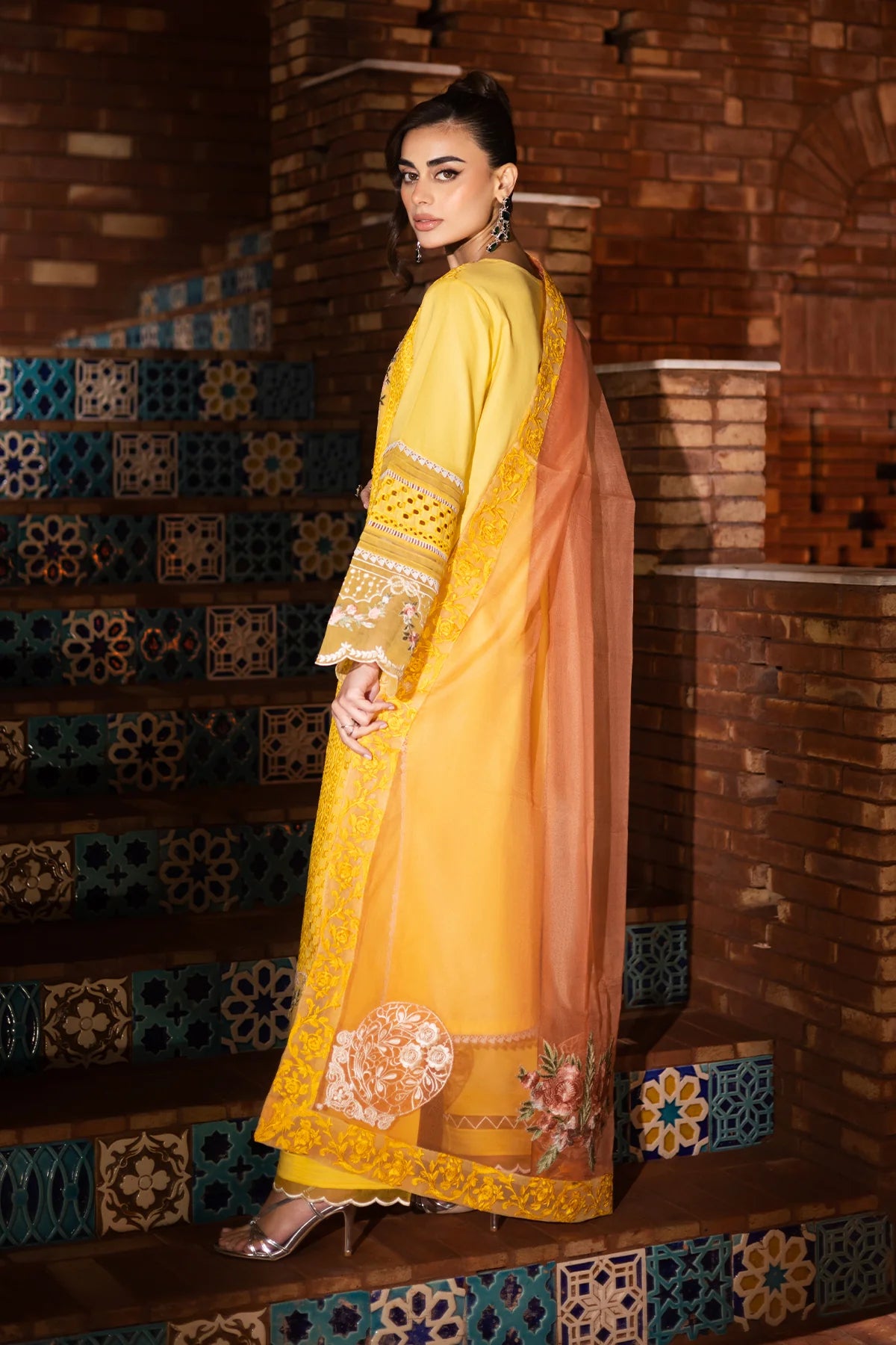 Imrozia 3Pc Embroidered Lawn Suit SP-52 WANIA gulbuy.com