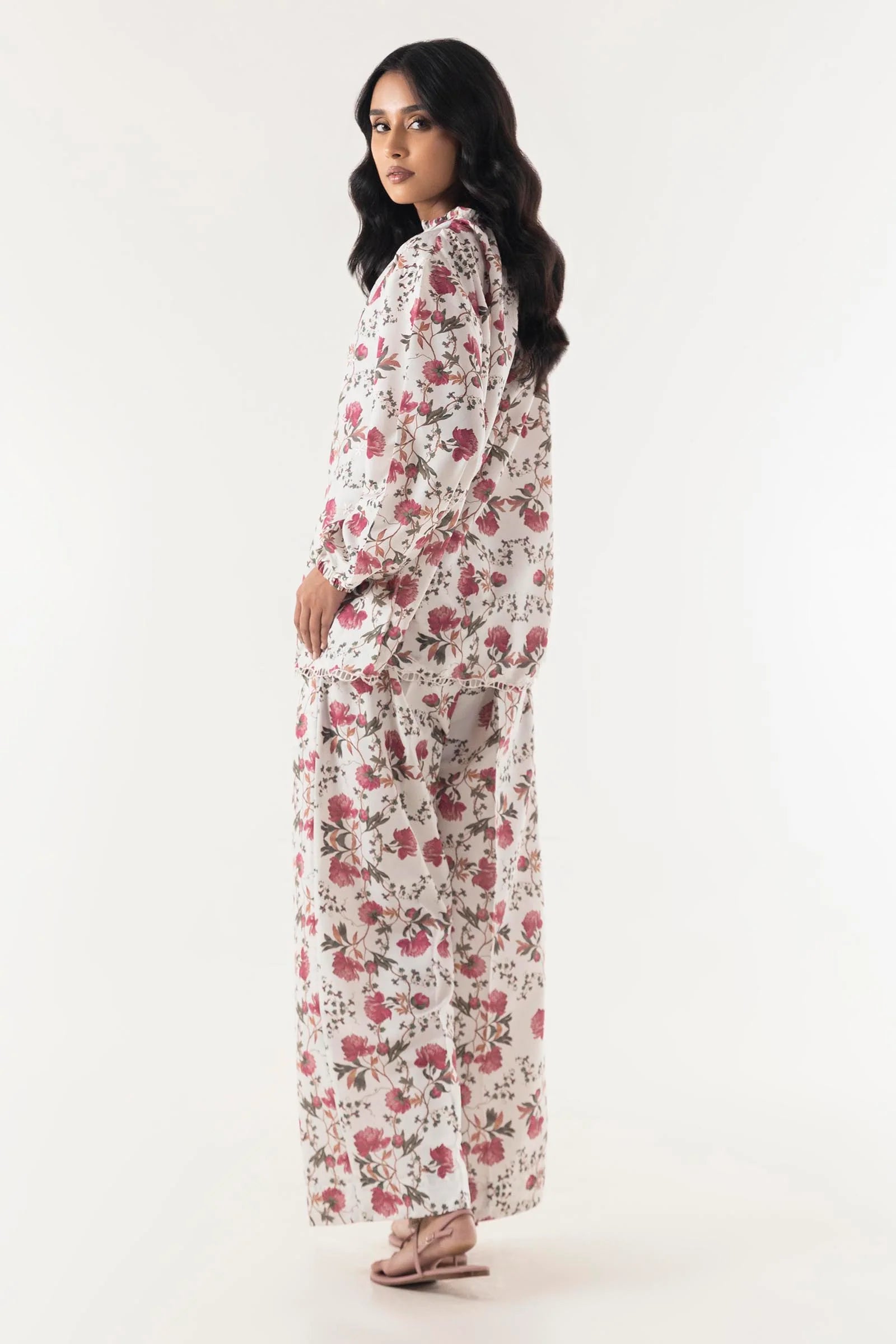 Sana Safinaz 2Pc Printed Cambric Suit SS25WSU155P2T gulbuy.com