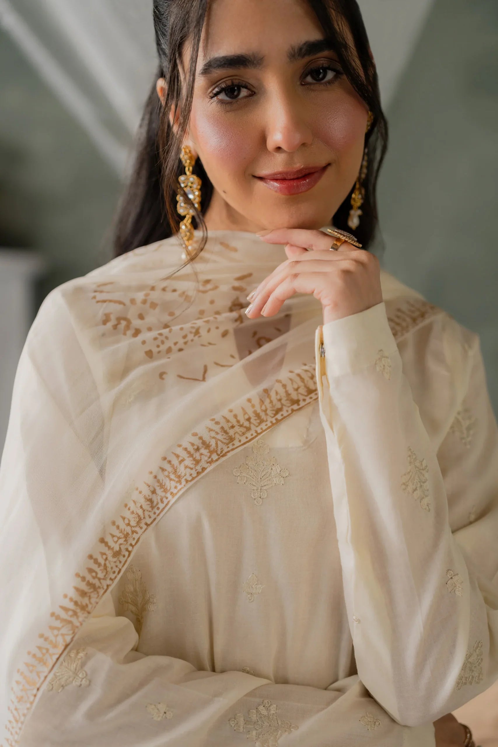 Kastoor 3Pc Embroidered Lawn Suit EF-290 gulbuy.com