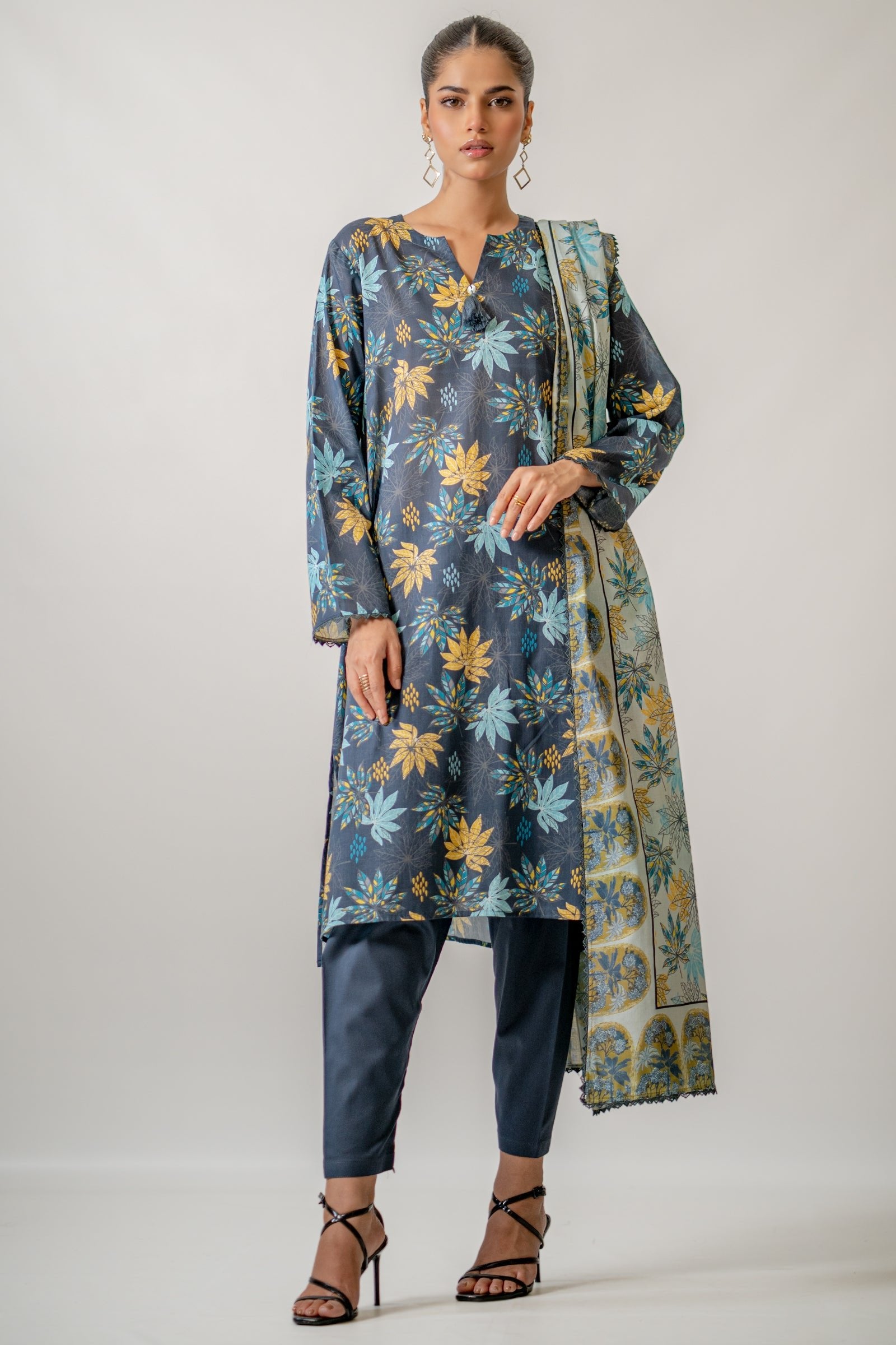 Ego 3 Piece Printed Lawn Suit (U00433-999-GR0)