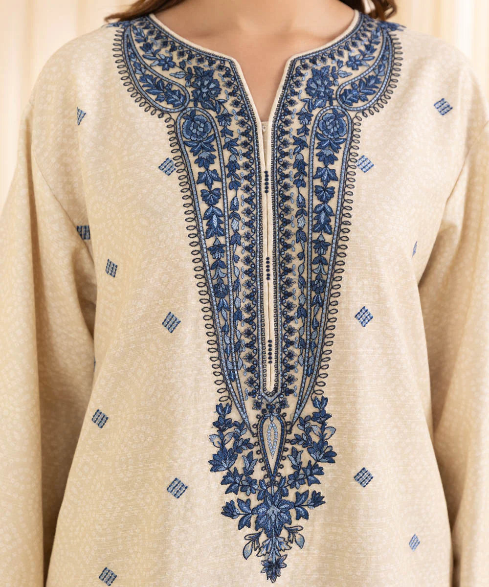 Sapphire 2Pc Embroidered Khaddar Suit U2TEST24V108 gulbuy.com