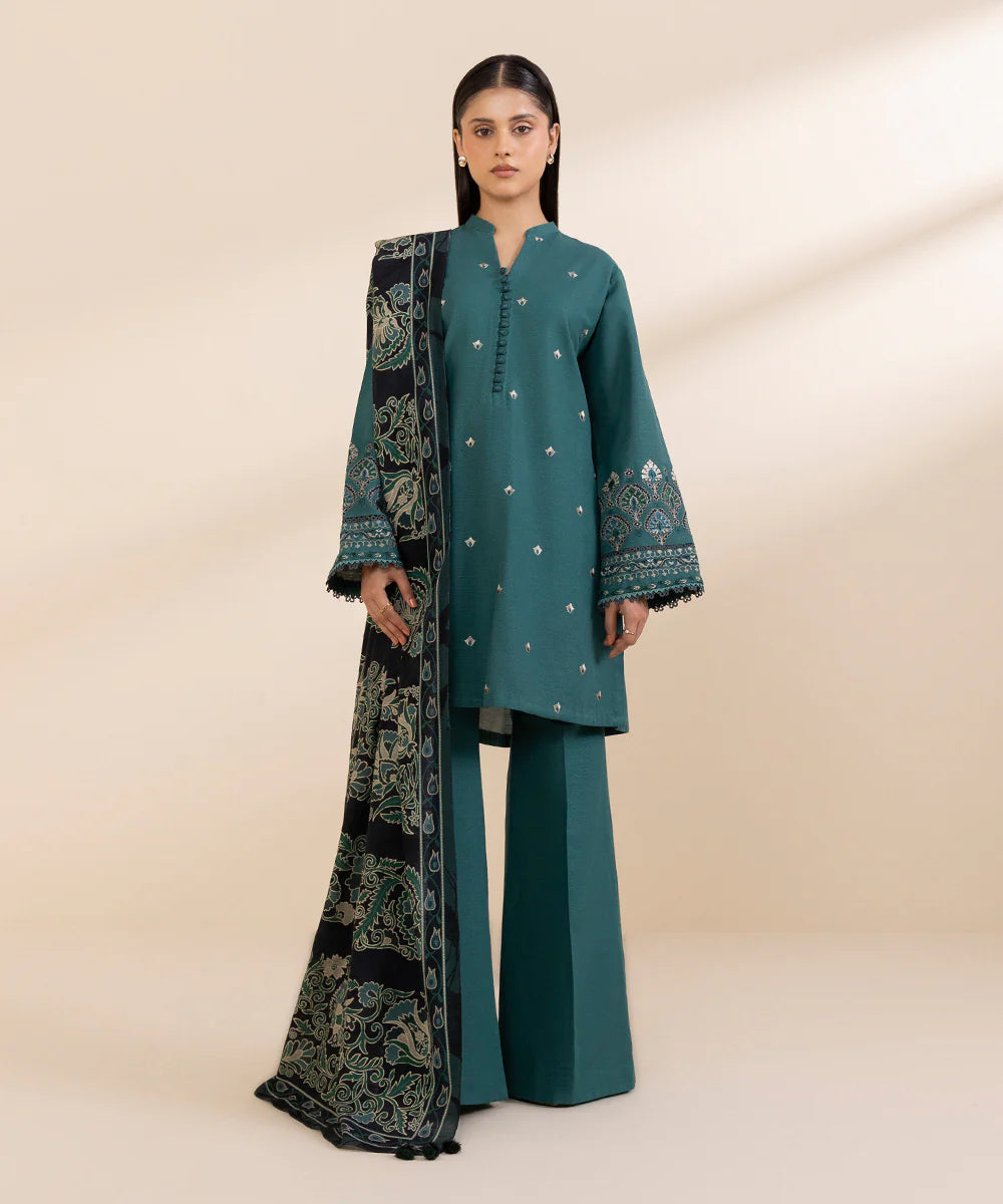 SAPPHIRE 3Pc Embroidered Khaddar Suit U3PEDY24V912