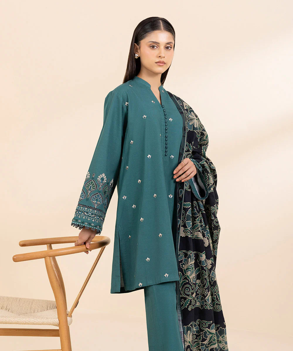 SAPPHIRE 3Pc Embroidered Khaddar Suit U3PEDY24V912 gulbuy.com