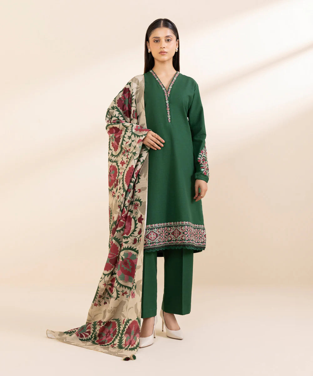 SAPPHIRE 3Pc Embroidered Khaddar Suit U3PEDY24V913