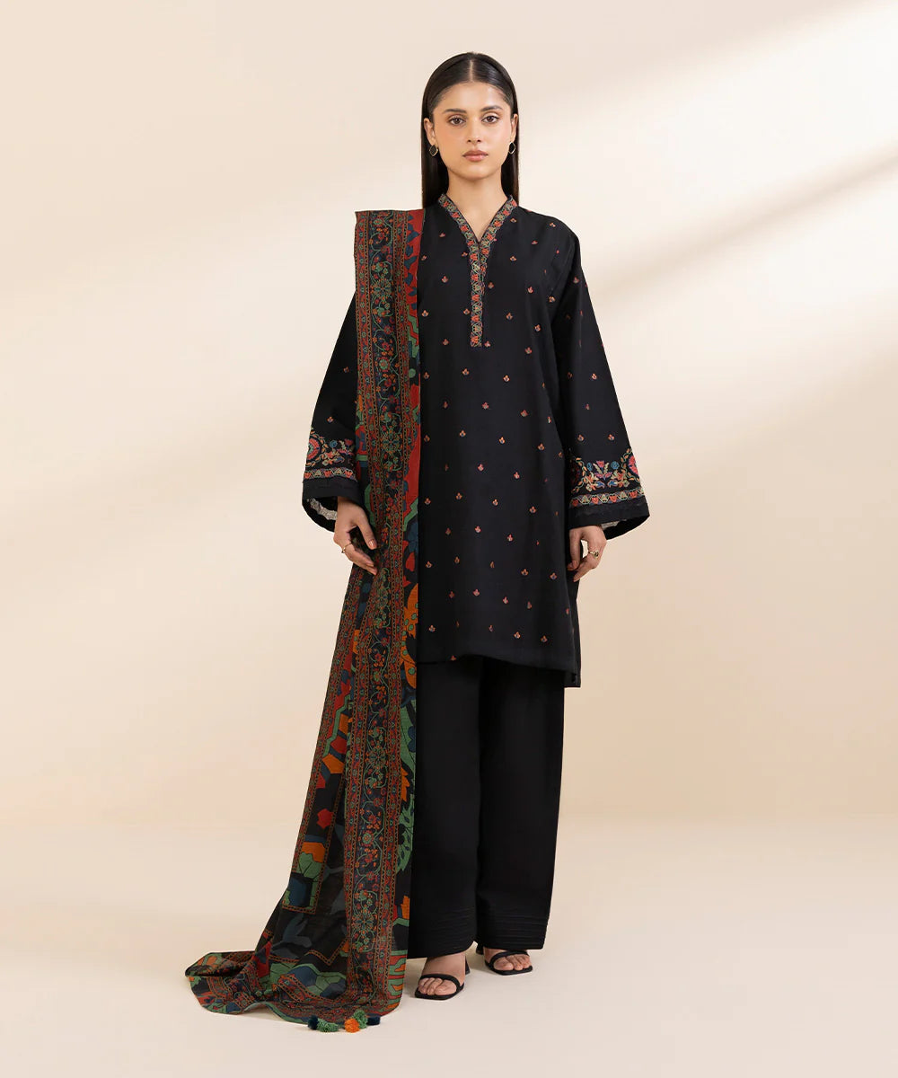SAPPHIRE 3Pc Embroidered Khaddar Suit U3PEDY24V914