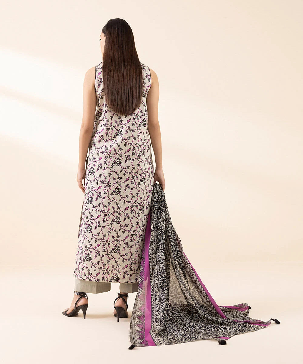 Sapphire 3Pc Embroidered Lawn Suit U3PEDY25V317 gulbuy.com
