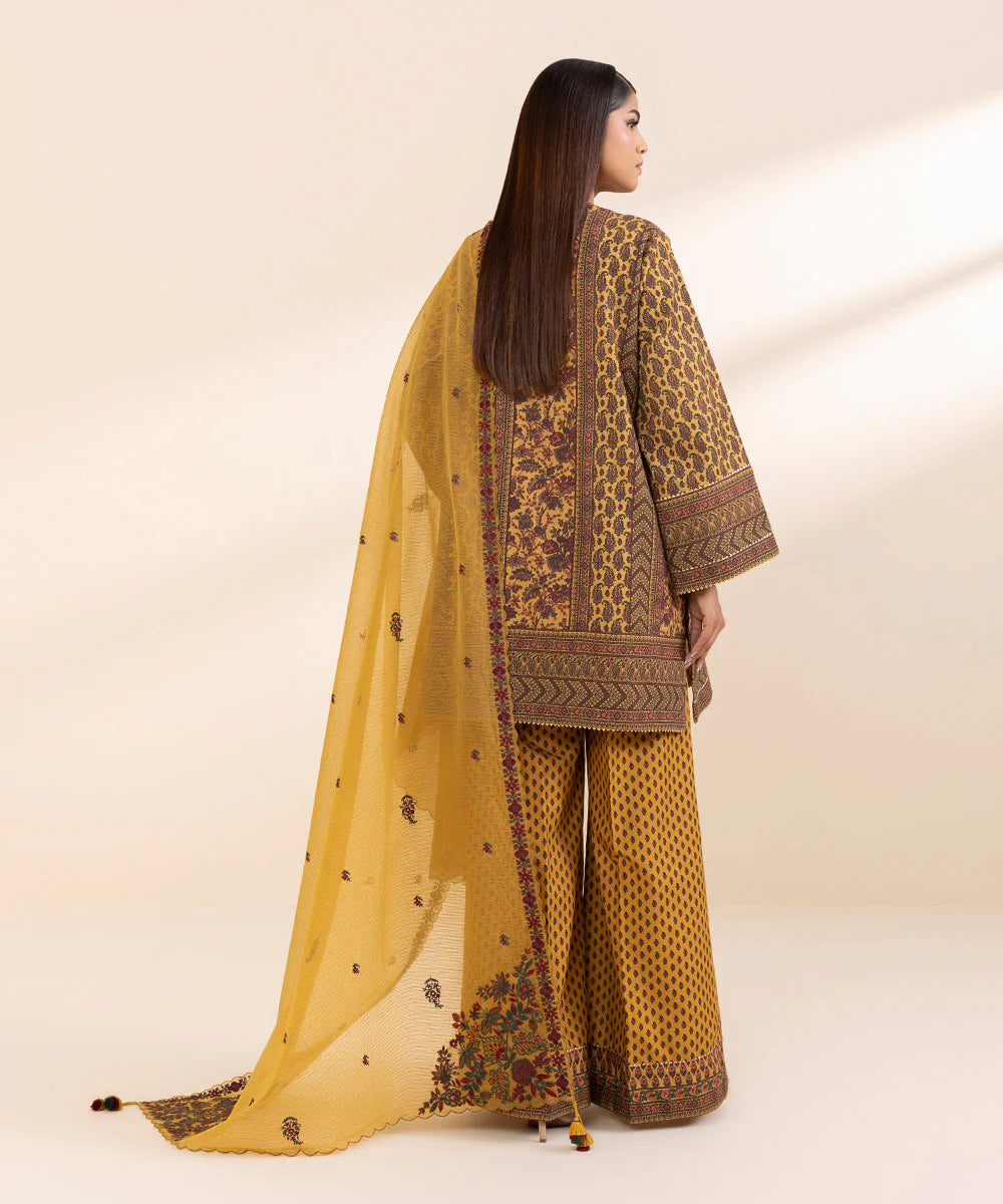 SAPPHIRE 3Pc Embroidered Khaddar Suit U3PESG24V910 gulbuy.com