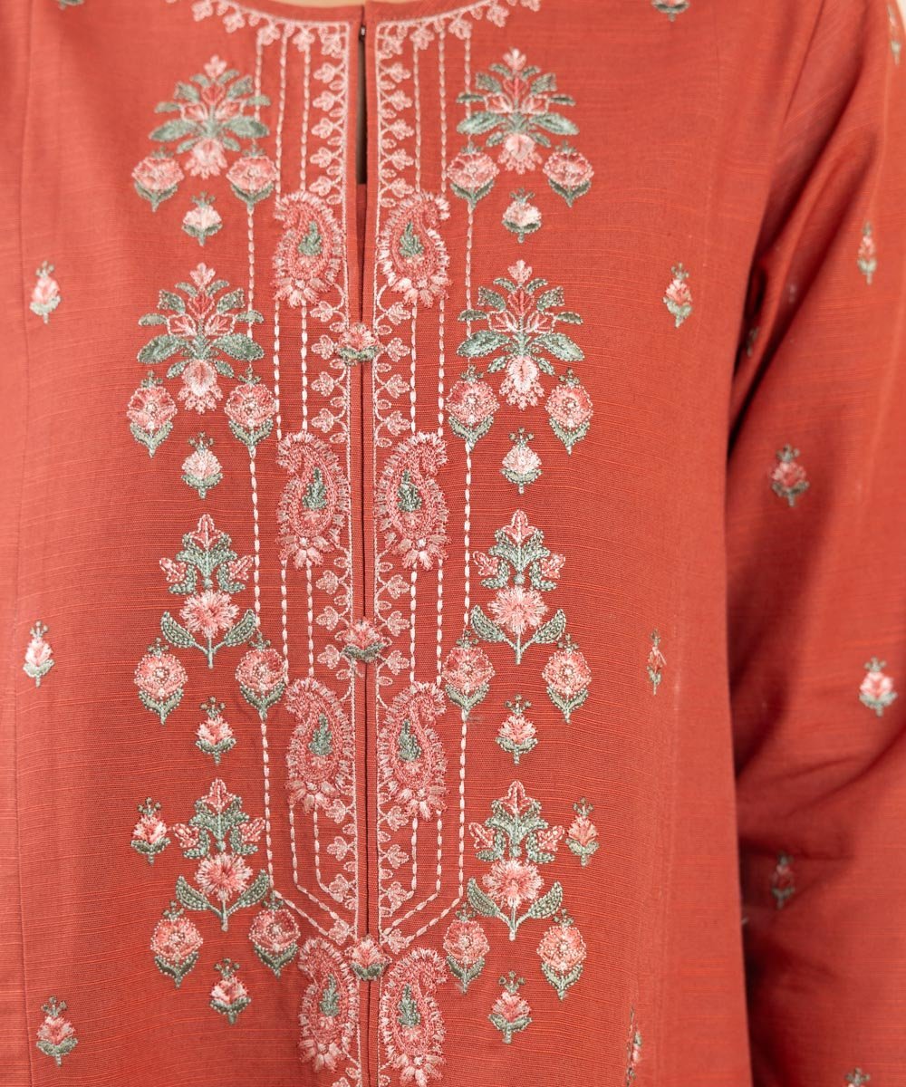 SAPPHIRE 3Pc Embroidered Khaddar Suit U3PESG24V912 gulbuy.com