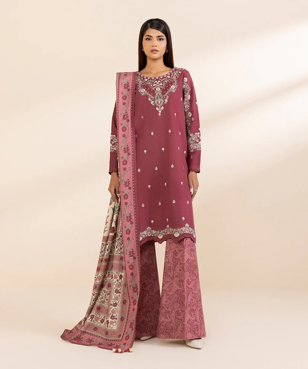 SAPPHIRE 3Pc Embroidered Khaddar Suit U3PEST24V932