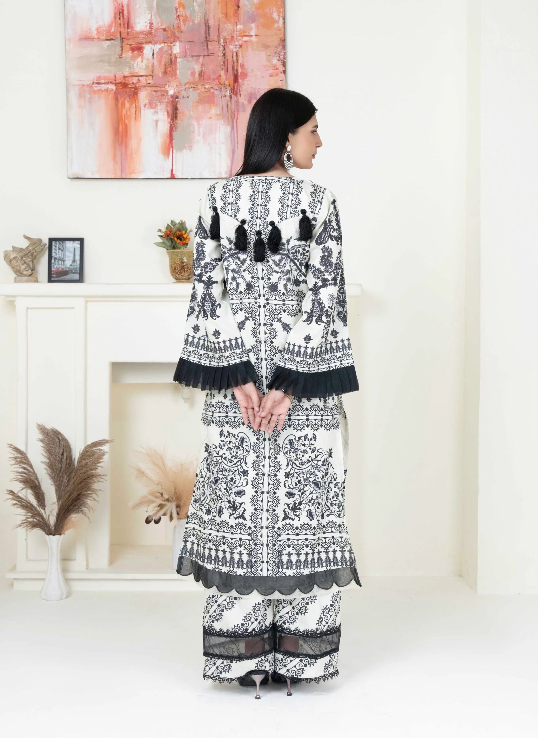 Muntaha 2Pc Printed Lawn Suit ULFAT gulbuy.com