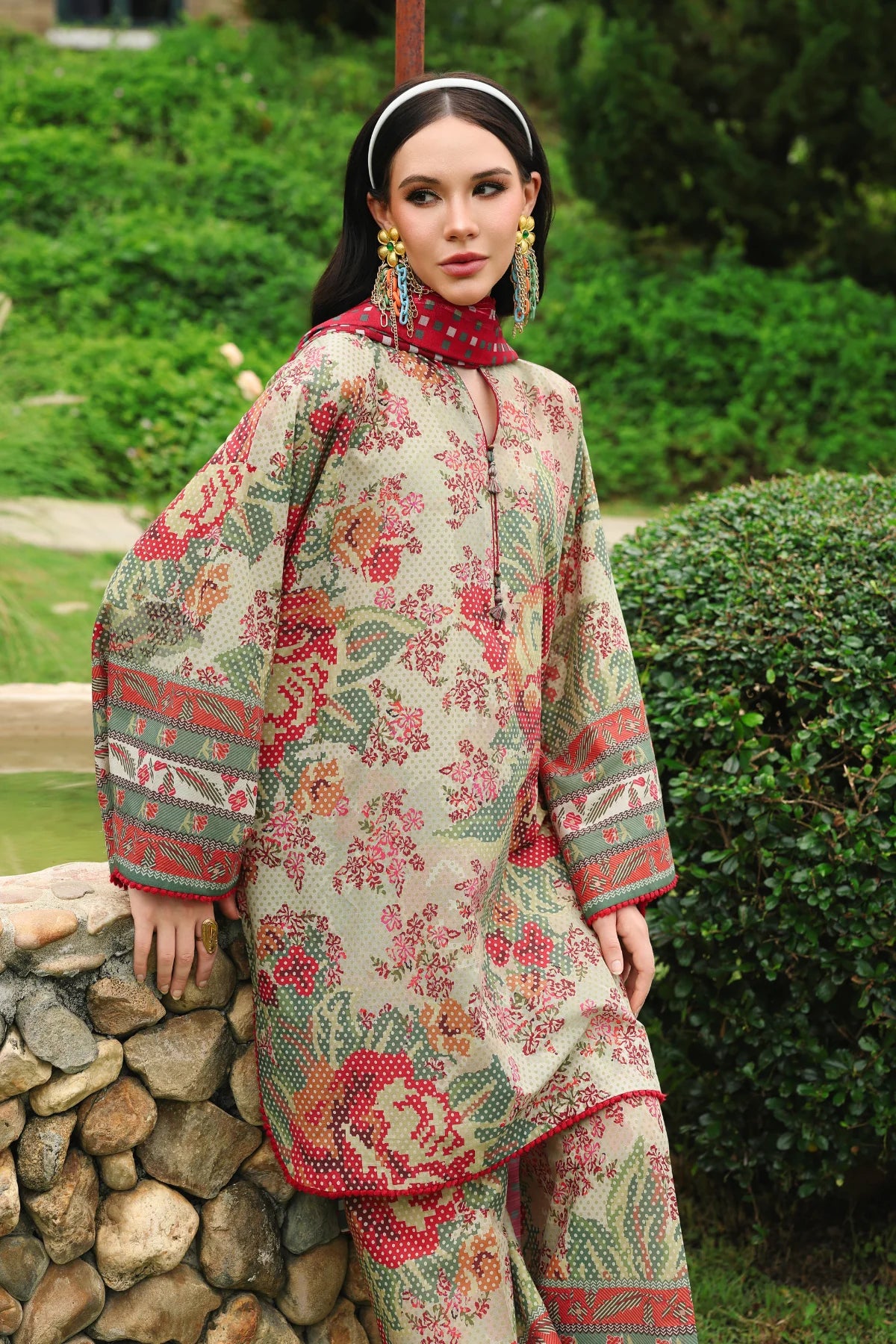 Jazmin 3Pc Printed Lawn Suit USE-9402