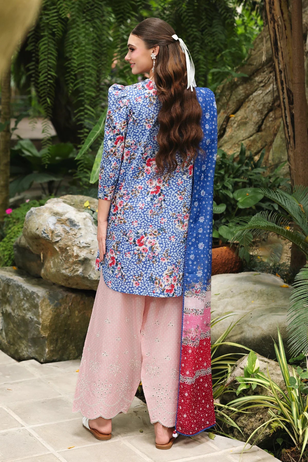 Jazmin 3Pc Printed Lawn Suit USE-9393