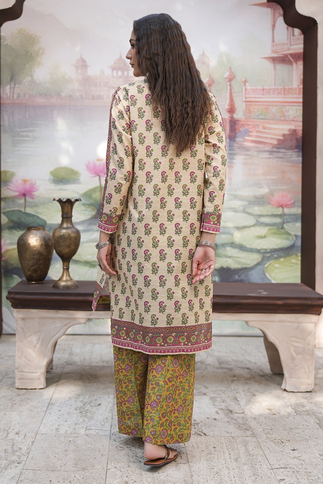 Zellbury 2Pc Printed khaddar Suit 0116885 | WUW24X20338 gulbuy.com
