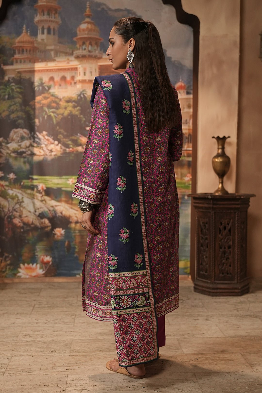 Zellbury 3Pc Printed khaddar Suit 0116923 | WUW24X30357 gulbuy.com