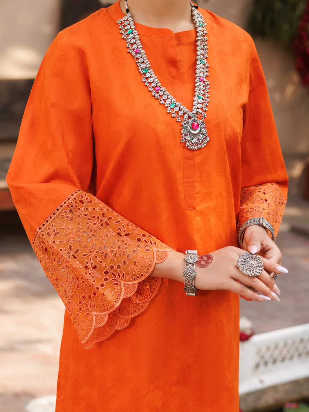 Almirah 2Pc Embroidered Jacquard Suit LKS-1052 gulbuy.com