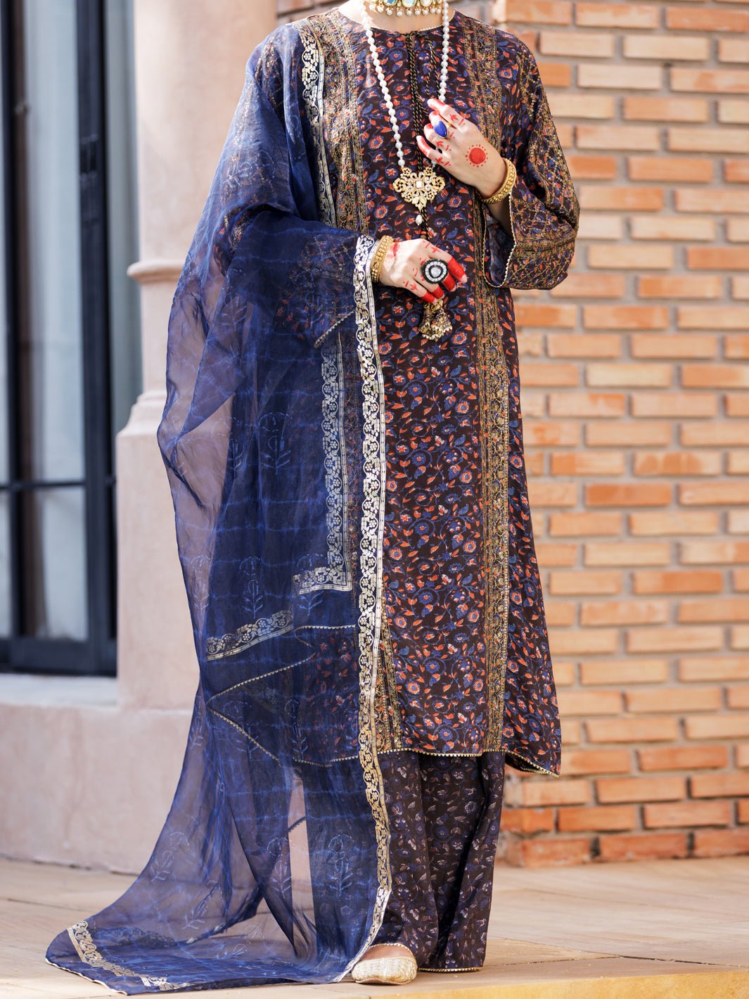 ALMIRAH 3 PIECE EMBROIDERED ORGANZA SUIT (AL-3PS-LS-436)