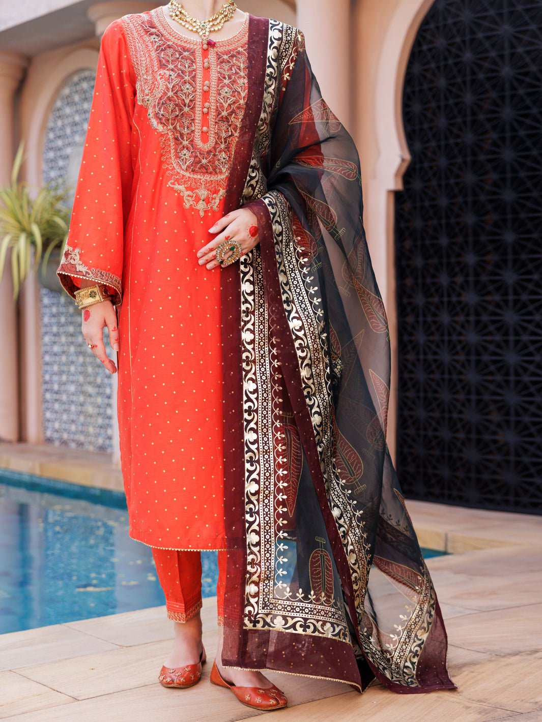 ALMIRAH 3 PIECE EMBROIDERED ORGANZA SUIT (AL-3PS-LS-437)