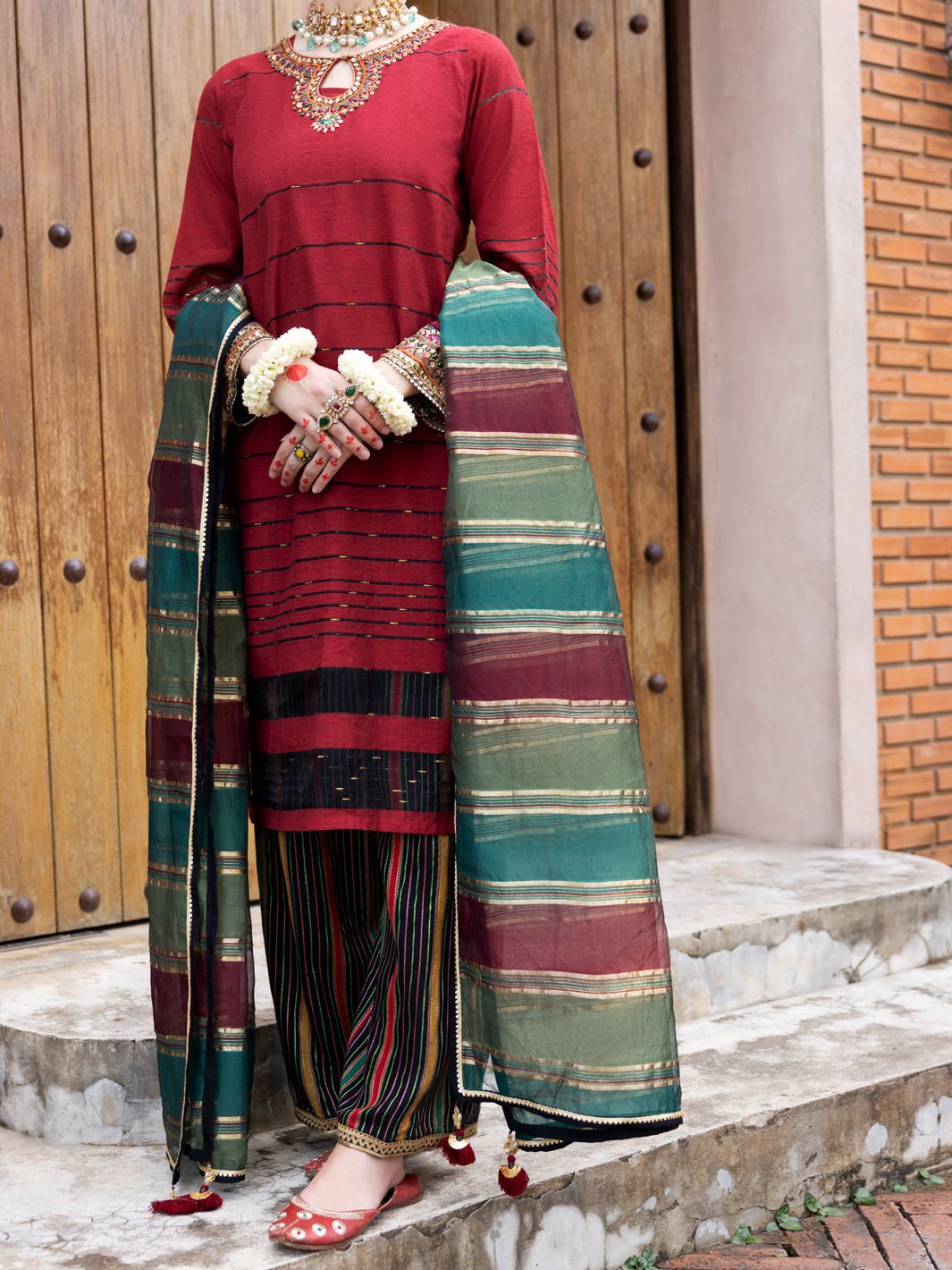 ALMIRAH 3 PIECE EMBROIDERED ORGANZA SUIT (ALP-3PS-1853)