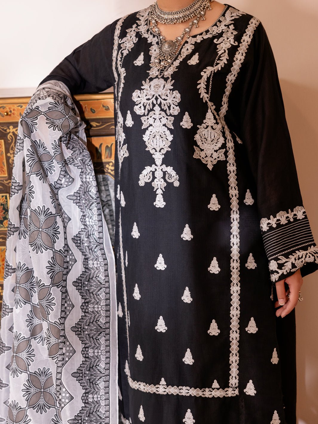 ALMIRAH 3 PIECE CAMBRIC SUIT (ALP-3PS-1903)