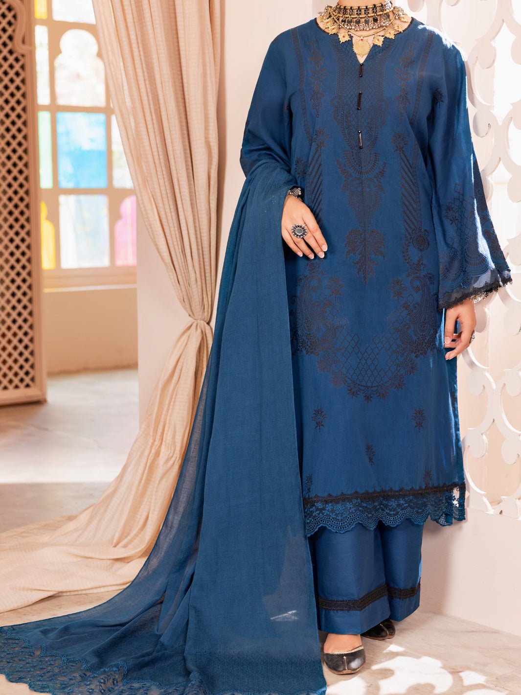 ALMIRAH 3 PIECE JACQUARD SUIT (ALP-3PS-1905)