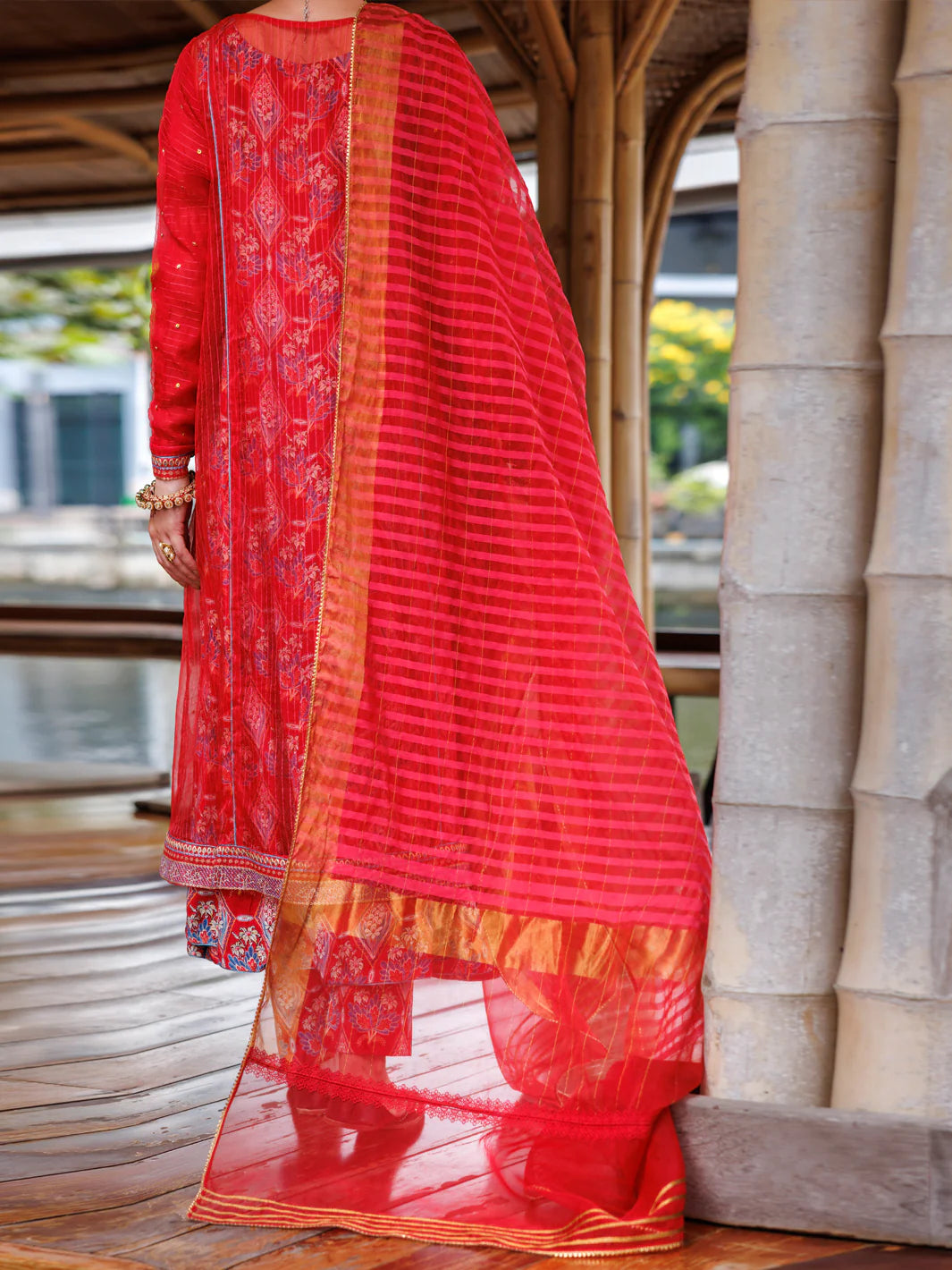 Almirah 3Pc Embroidery Organza Suit ALP-3PS-2025 gulbuy.com