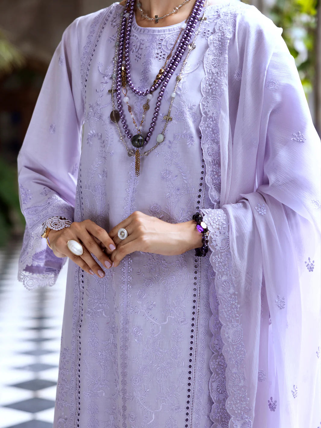 Almirah 3Pc Embroidery Lawn Suit ALP-3PS-2110 gulbuy.com
