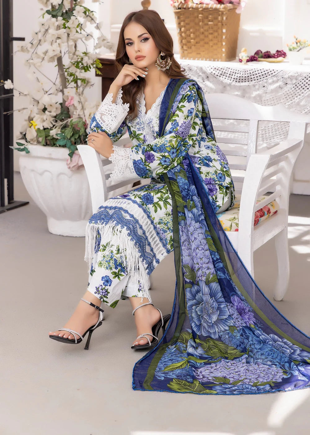 Polawn 3Pc Embroidered Lawn Suit PD-24-401-B NAYAB PRET gulbuy.com
