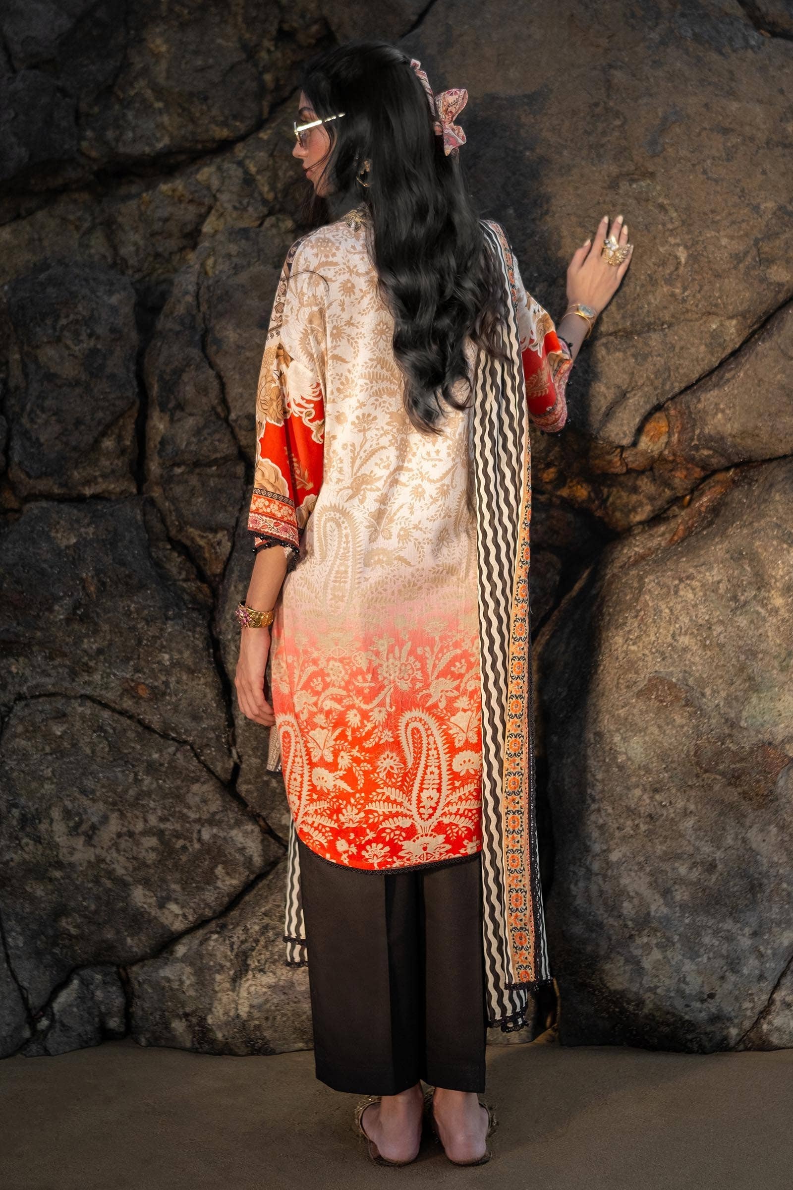 Sana Safinaz 3 Piece Embroidered Lawn Suit (H241-028A-2BG) gulbuy.com