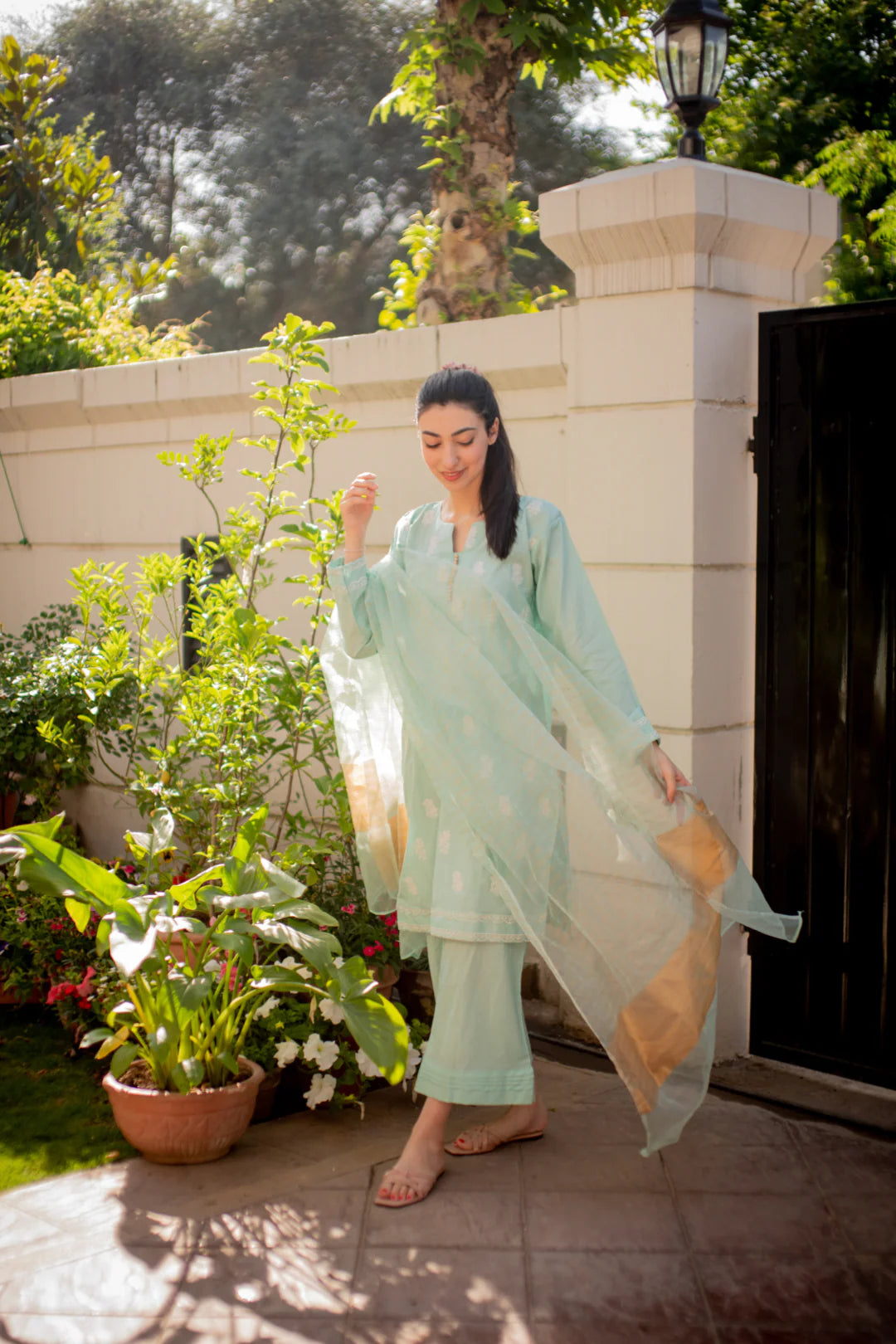 Mannat 3Pc Embroidered Lawn Suit Dandelion Amina Sultan gulbuy.com
