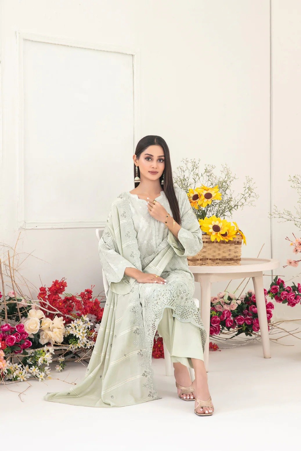 Tawakkal 3Pc Embroidered Lawn Suit D-2237-Maneli gulbuy.com