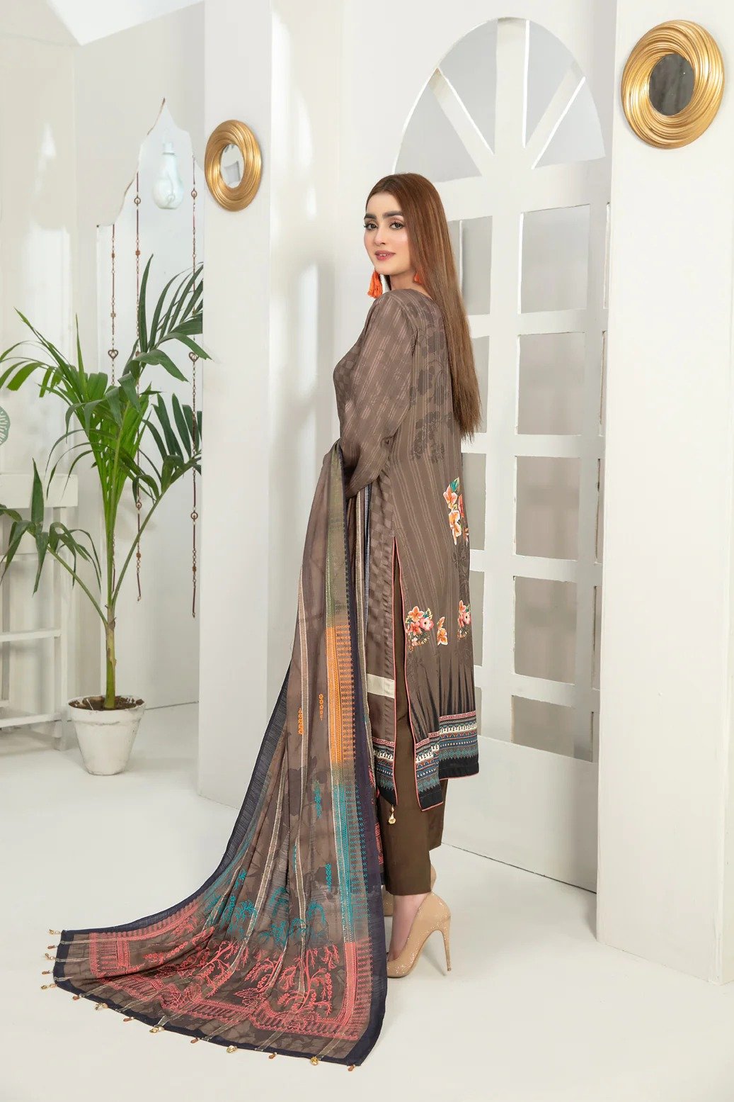 Tawakkal 3Pc Embroidered Lawn Suit D-7623-Zeenat gulbuy.com