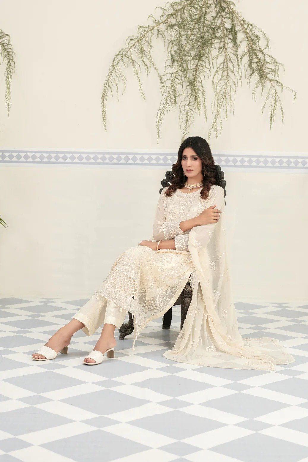 Tawakkal 3Pc Embroidered Chiffon Suit D-2018 gulbuy.com