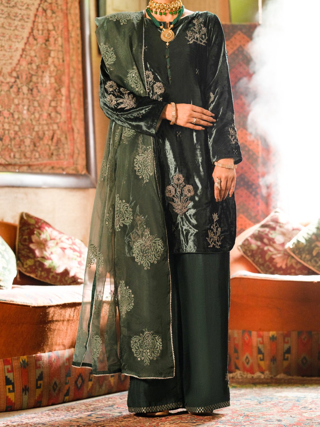 ALMIRAH 3 PIECE EMBROIDERED VELVET SUIT (AL-3PS-LS-440)