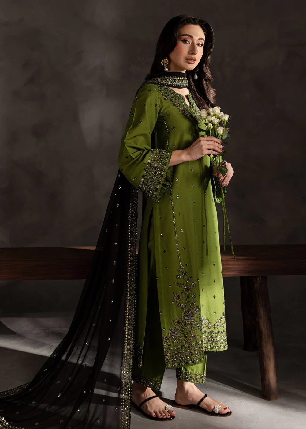 Chaudhary Arts 3Pc Embroidered Lawn Suit Ezzah gulbuy.com