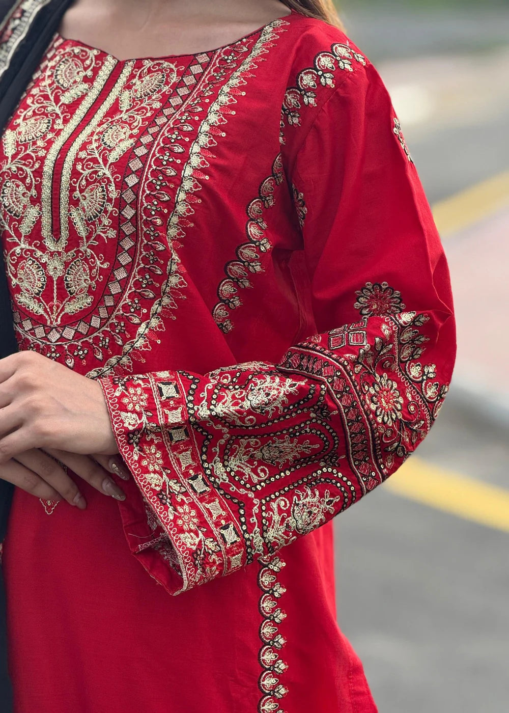 Chaudhary Arts 3Pc Embroidered Lawn Suit Laal pari gulbuy.com