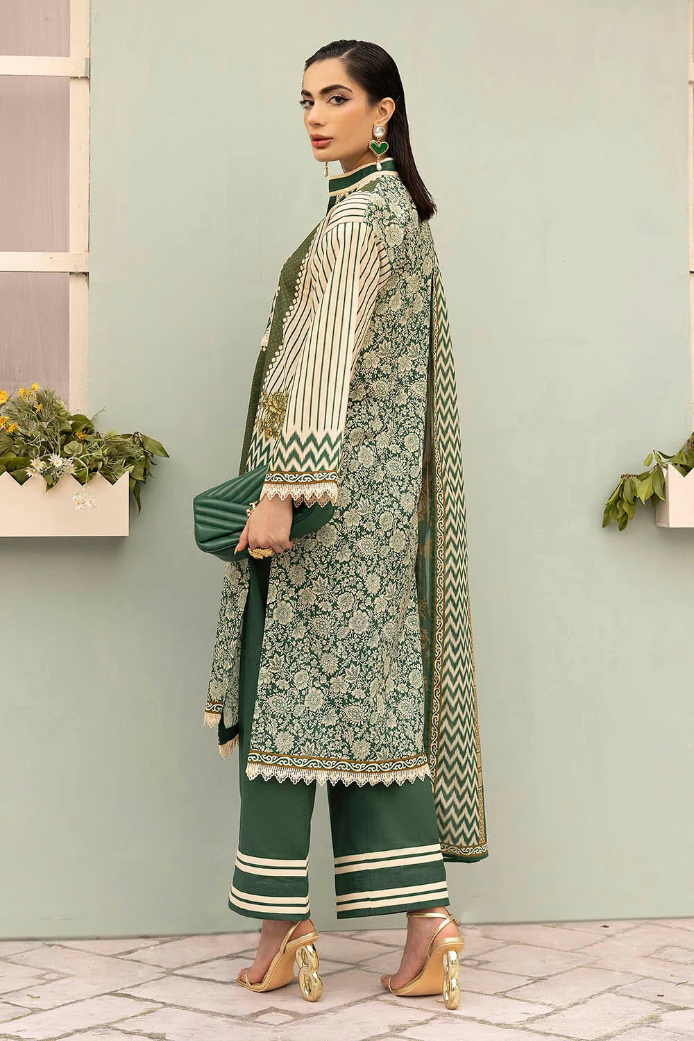 Gulahmed 3Pc Printed Lawn Suit SD-52102 gulbuy.com