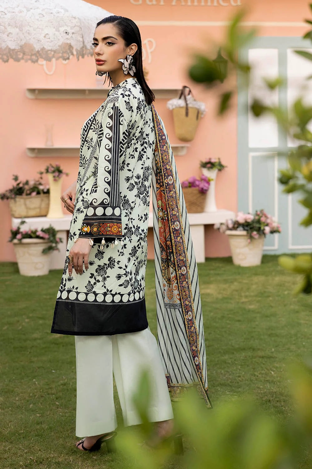 Gulahmed 3Pc Printed Lawn Suit SD-52106 gulbuy.com