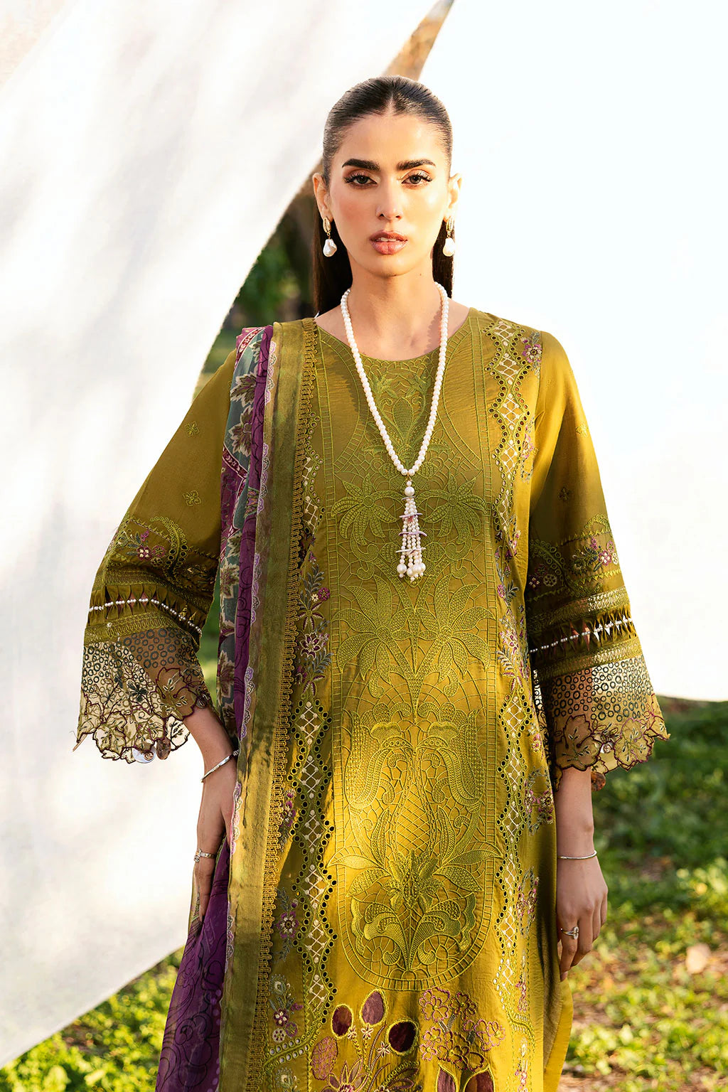 Ramsha 3Pc Embroidered Lawn Suit Y-1303 gulbuy.com