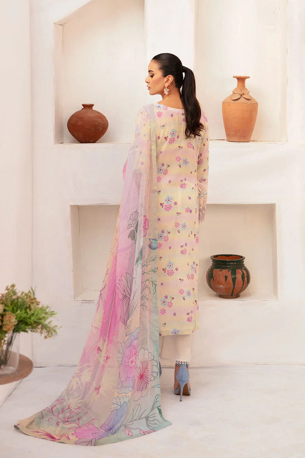 Ramsha 3Pc Printed Lawn Suit N-704 gulbuy.com