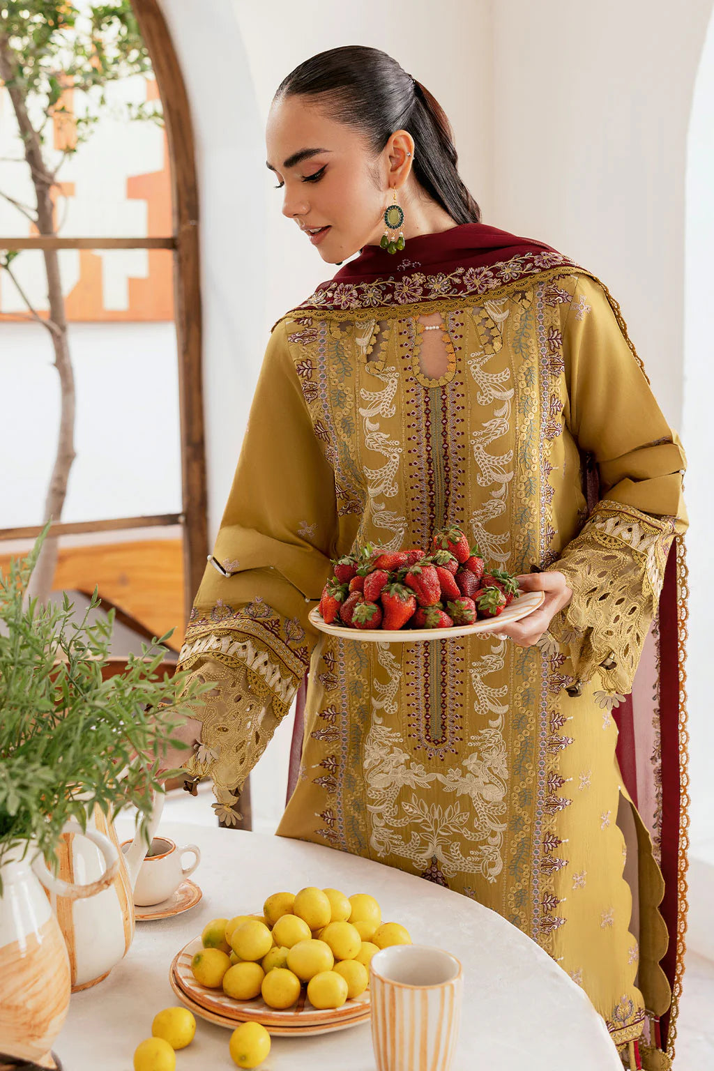 Ramsha 3Pc Embroidered Lawn Suit G-402 gulbuy.com