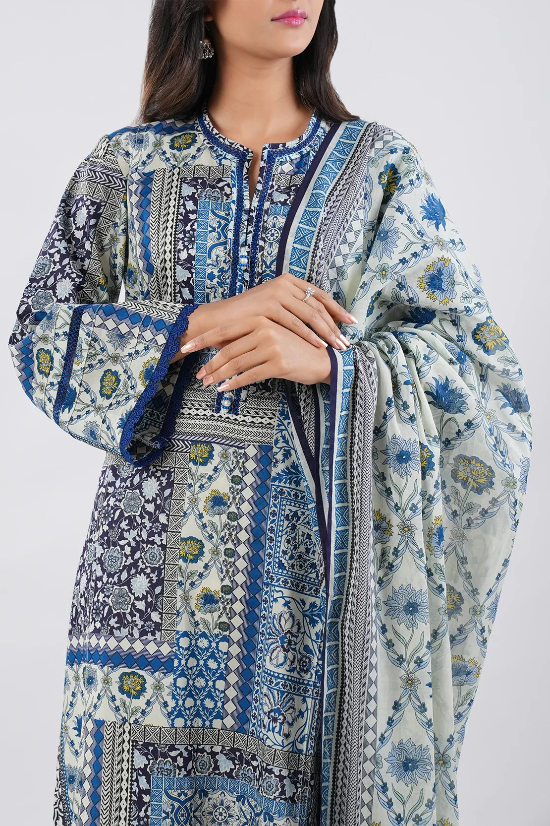 Saya 3Pc Printed Lawn Suit WUNS-5861 gulbuy.com