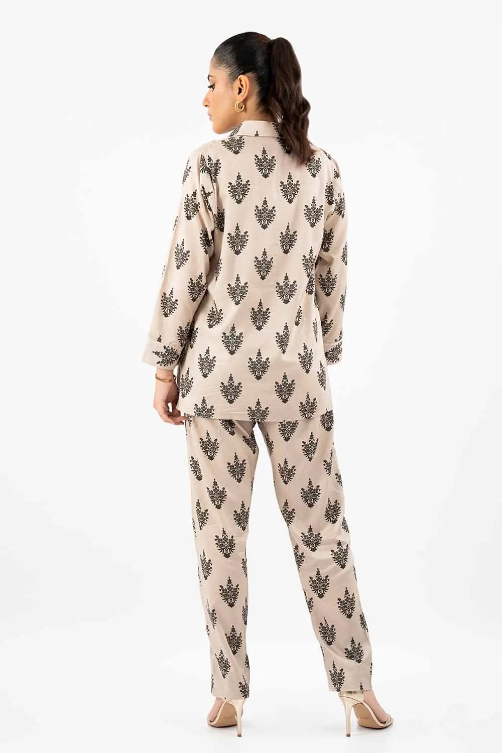 GulAhmed 2Pc Printed Linen Suit WNST-42014 gulbuy.com